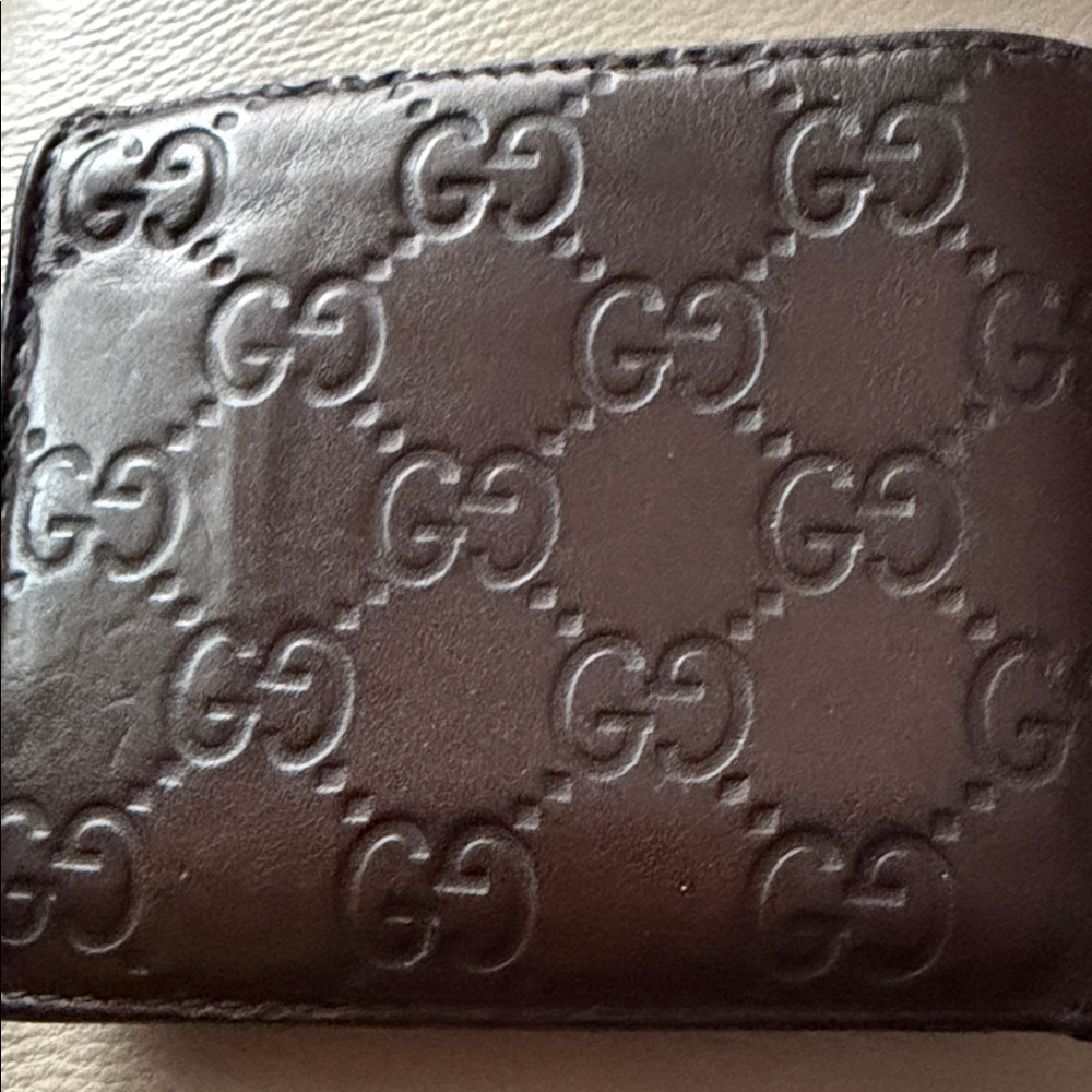 Gucci Chocolate Brown Embossed GG Leather Wallet Insert - Picture 2 of 10